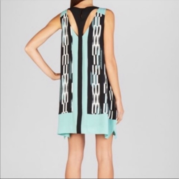 BCBG Maxazria Shift Dress Size Small - Picture 2 of 9
